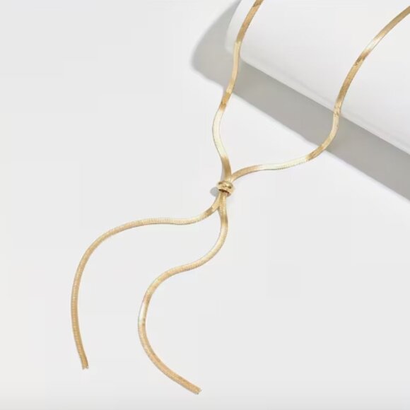 18k Gold Plated Stainless Steel Y-Shaped Chain Necklace - Picture 5 of 6